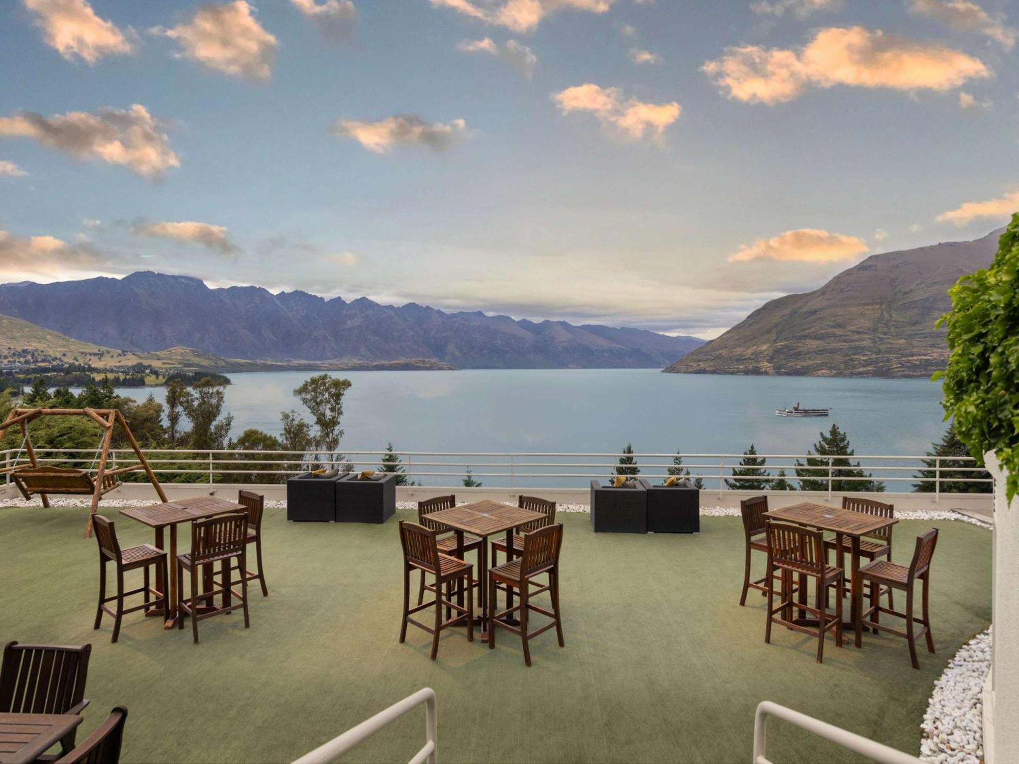 Mercure Queenstown Resort Esterno foto